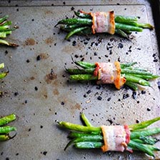 A Festive Side Dish! Bacon Wrapped Green Beans