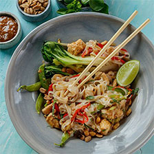 Classic Chicken Pad Thai Recipe