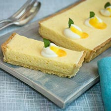 Passion Fruit Tart And Italian Meringue Recipe | Gourmet Food World