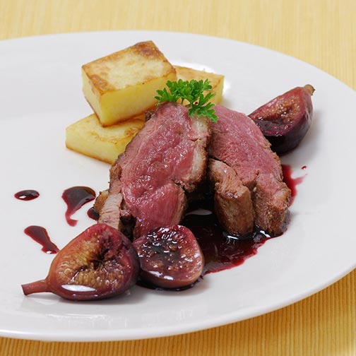 Duck Breast with Wine-Poached Figs Recipe